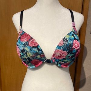 NWT Candies size 38 D push up bra